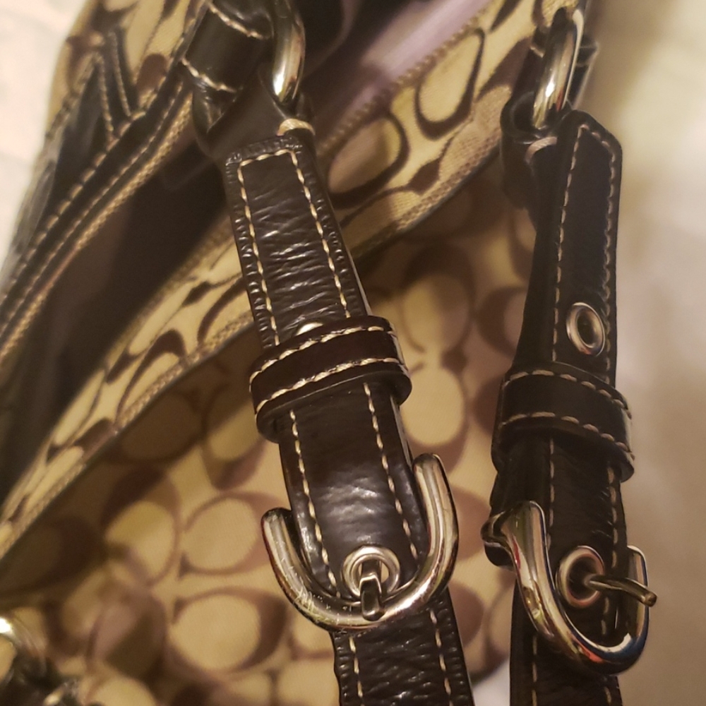 Purse - Picture 6 of 7